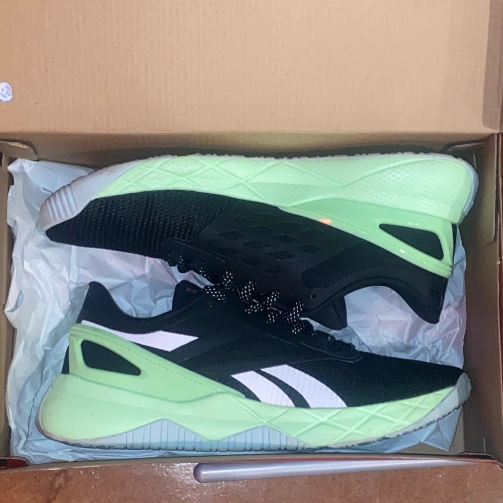 Reebok Nanoflex TR black neon mint womens size 8.5